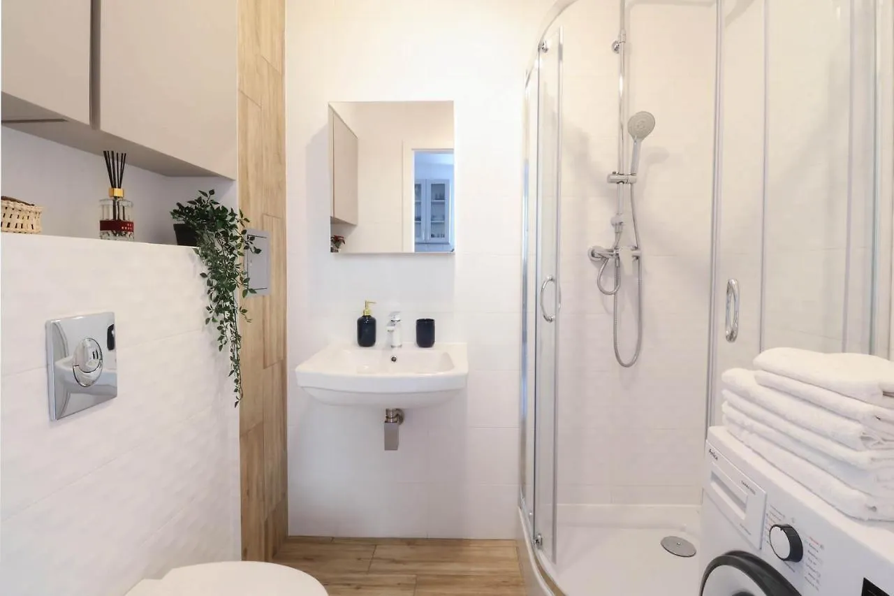 Apartments Vistula River By Arrenda Warsaw 0*,  Poland